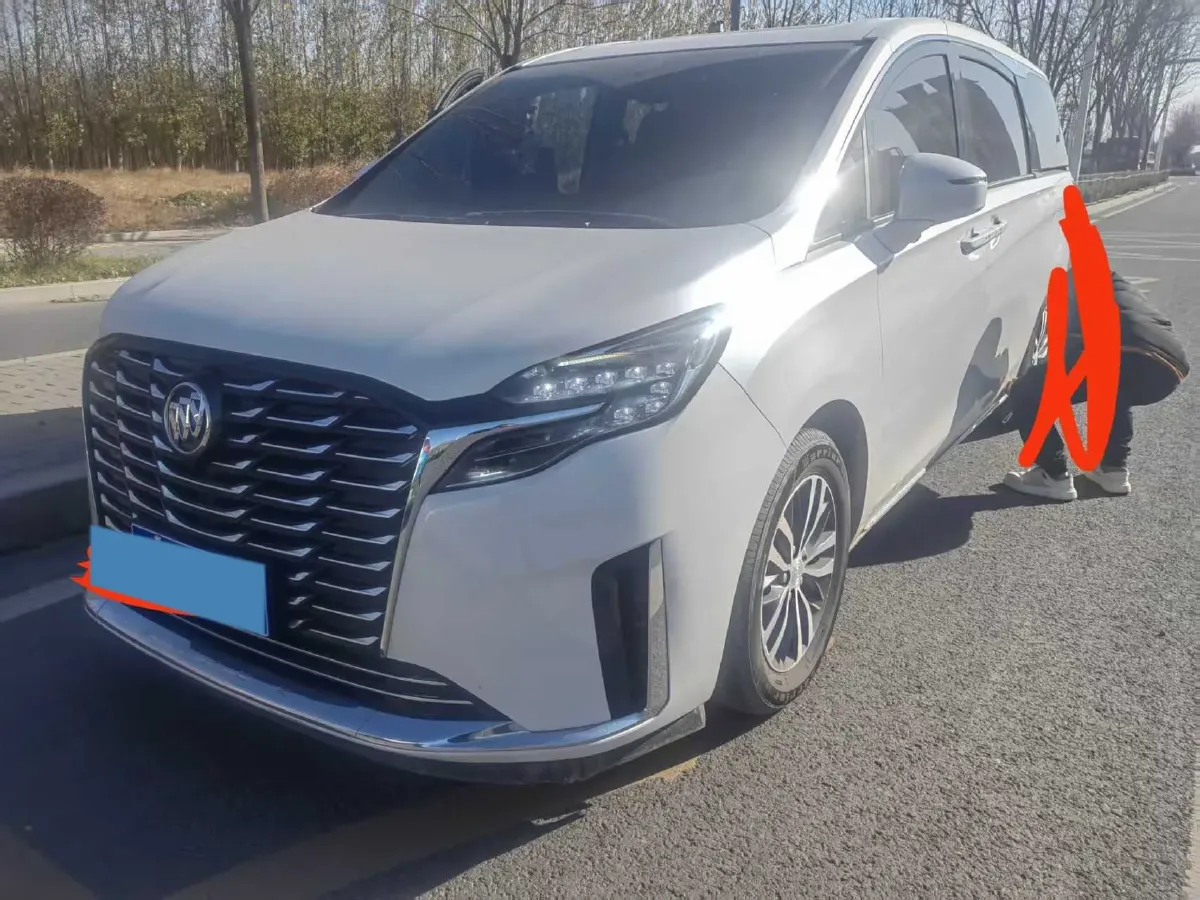 2023 Buick GL8 2.0T 237HP L4 9AT,autocango,china used car exporter,china ev exporter,chinese used car exporter,chinese used ev exporter