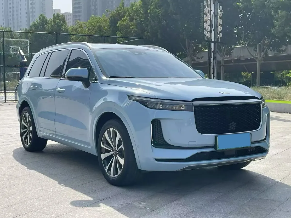 2020 Li ONE Range Extended 131HP REEV 40.5KWH,autocango,china used car exporter,china ev exporter,chinese used car exporter,chinese used ev exporter