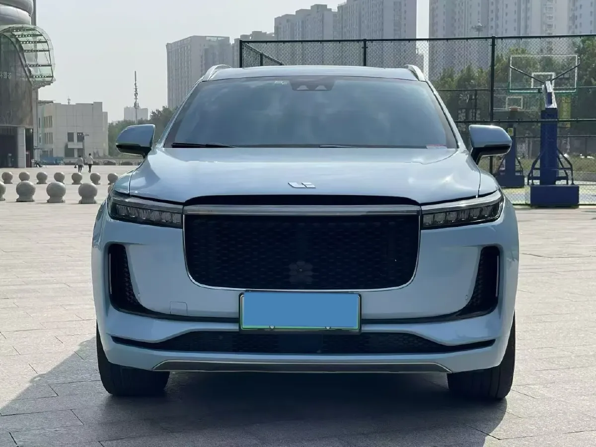 2020 Li ONE Range Extended 131HP REEV 40.5KWH,autocango,china used car exporter,china ev exporter,chinese used car exporter,chinese used ev exporter