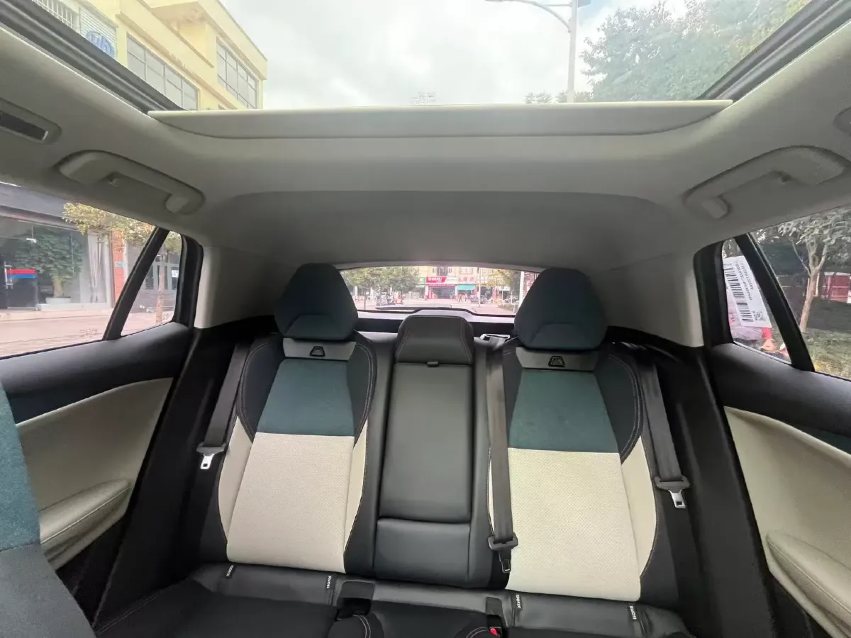 2020 LYNK&CO 06 1.5T 177HP L3 7DCT,autocango,china used car exporter,china ev exporter,chinese used car exporter,chinese used ev exporter