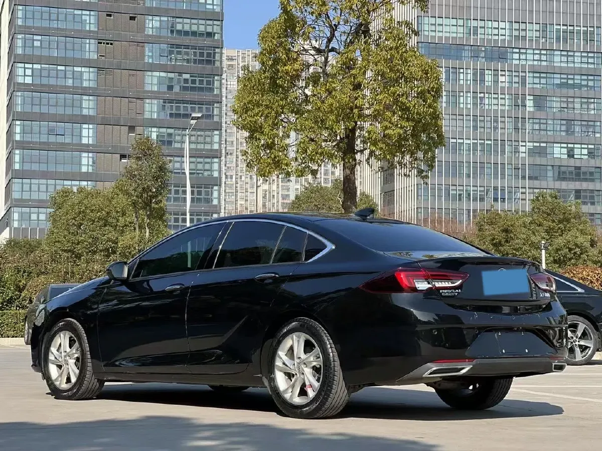 2023 Buick Regal 1.5T 169HP L4 9AT,autocango,china used car exporter,china ev exporter,chinese used car exporter,chinese used ev exporter