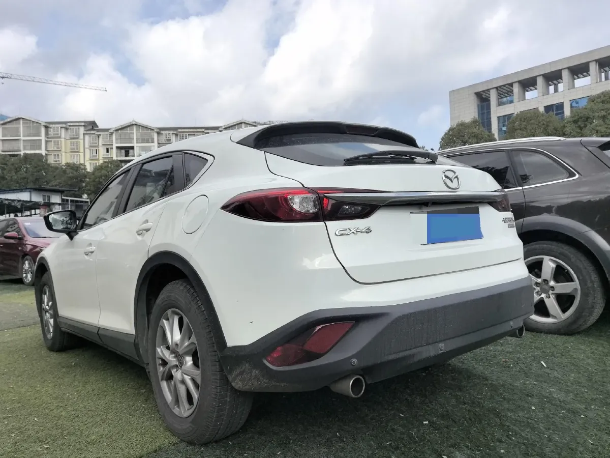 2018 Mazda CX-4 2.0L 158HP L4 6AT,autocango,china used car exporter,china ev exporter,chinese used car exporter,chinese used ev exporter