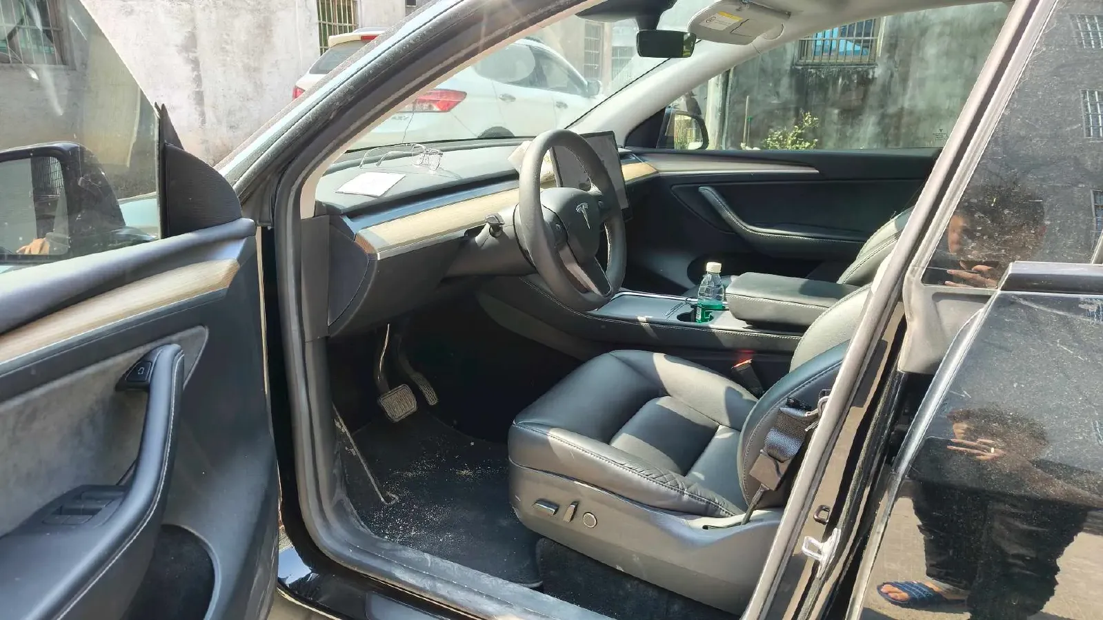 2022 Tesla Model Y BEV 60KWH,autocango,china used car exporter,china ev exporter,chinese used car exporter,chinese used ev exporter