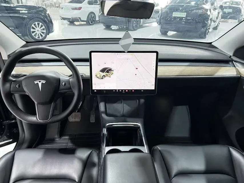 2021 Tesla Model Y BEV 60KWH,autocango,china used car exporter,china ev exporter,chinese used car exporter,chinese used ev exporter