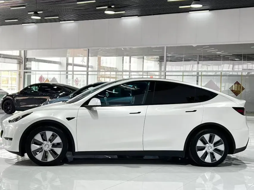 2021 Tesla Model Y BEV 60KWH,autocango,china used car exporter,china ev exporter,chinese used car exporter,chinese used ev exporter