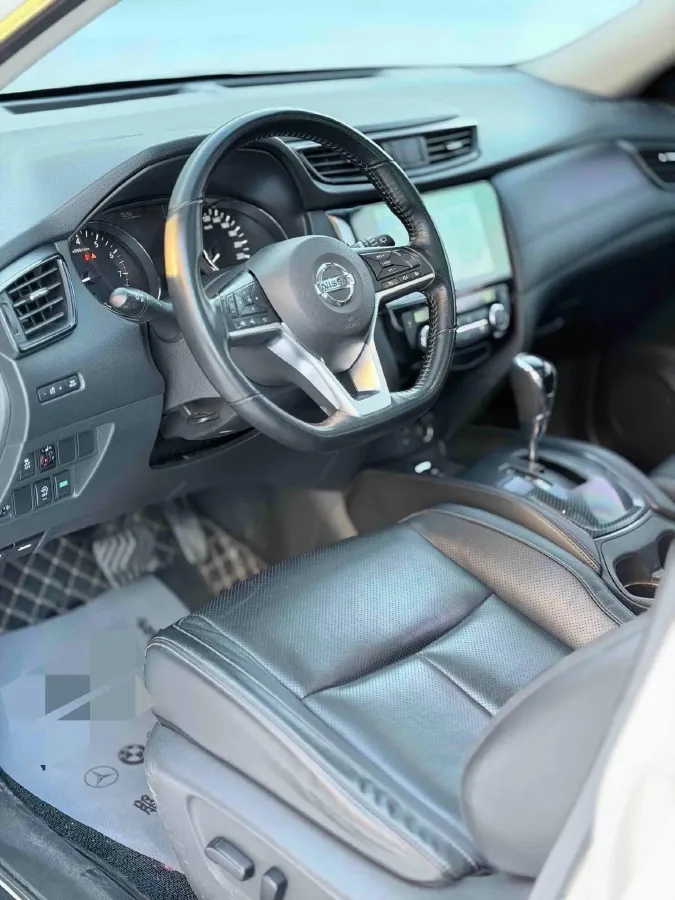 2020 Nissan X-Trail 2.0L 154HP L4 CVT,autocango,china used car exporter,china ev exporter,chinese used car exporter,chinese used ev exporter