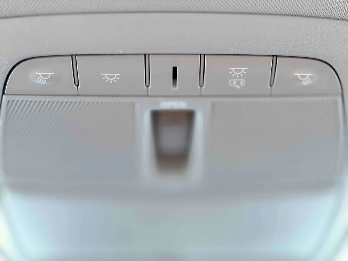 2020 Nissan X-Trail 2.0L 154HP L4 CVT,autocango,china used car exporter,china ev exporter,chinese used car exporter,chinese used ev exporter