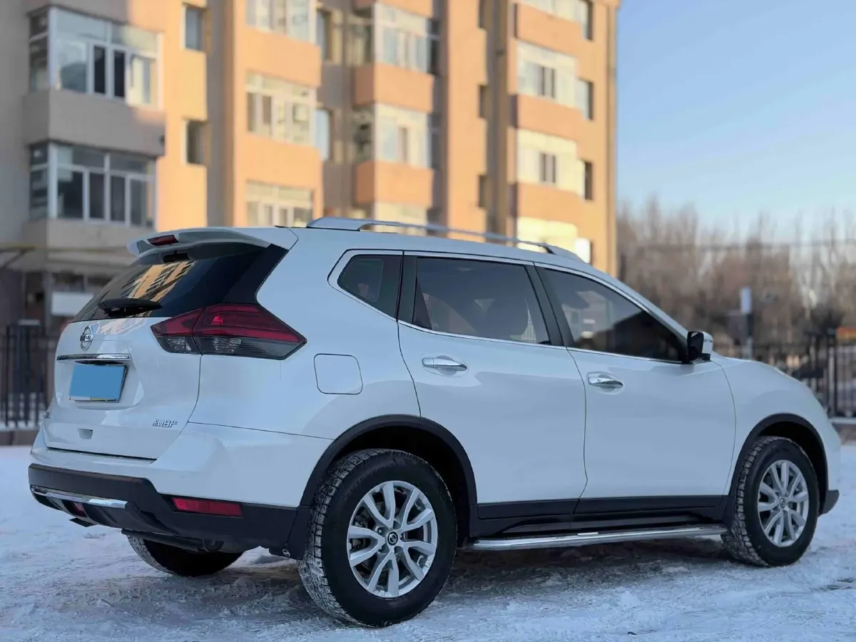 2020 Nissan X-Trail 2.0L 154HP L4 CVT,autocango,china used car exporter,china ev exporter,chinese used car exporter,chinese used ev exporter