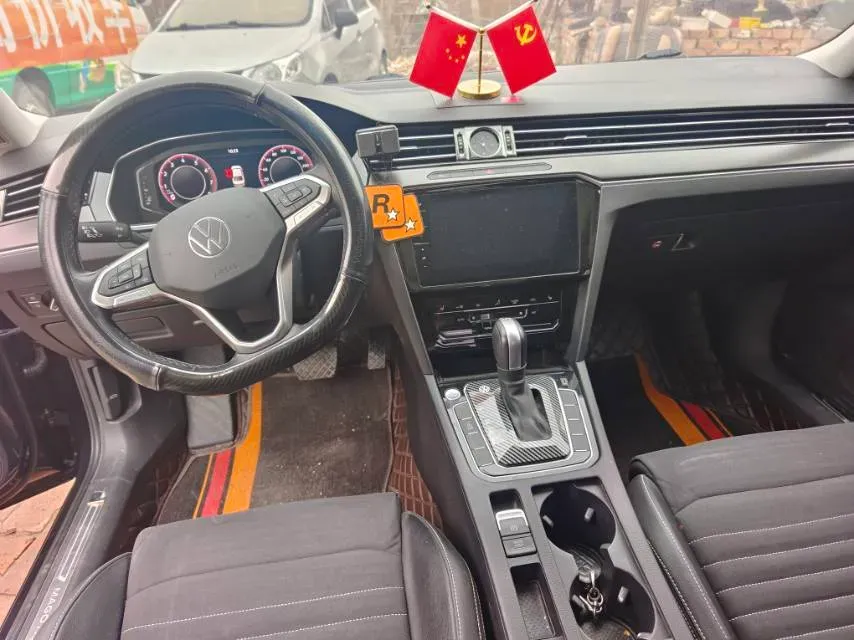 2020 Volkswagen Magotan 2.0T 186HP L4 7DCT,autocango,china used car exporter,china ev exporter,chinese used car exporter,chinese used ev exporter