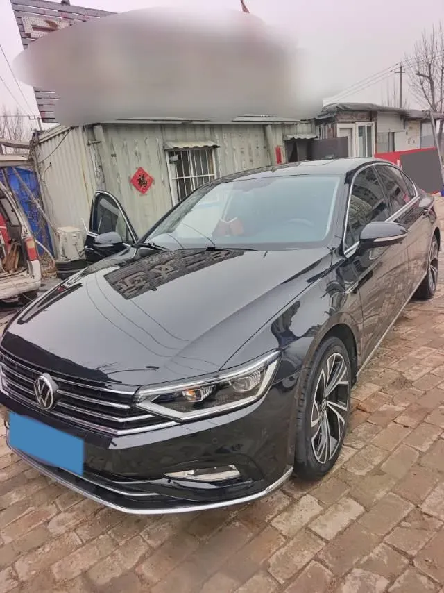 2020 Volkswagen Magotan 2.0T 186HP L4 7DCT,autocango,china used car exporter,china ev exporter,chinese used car exporter,chinese used ev exporter