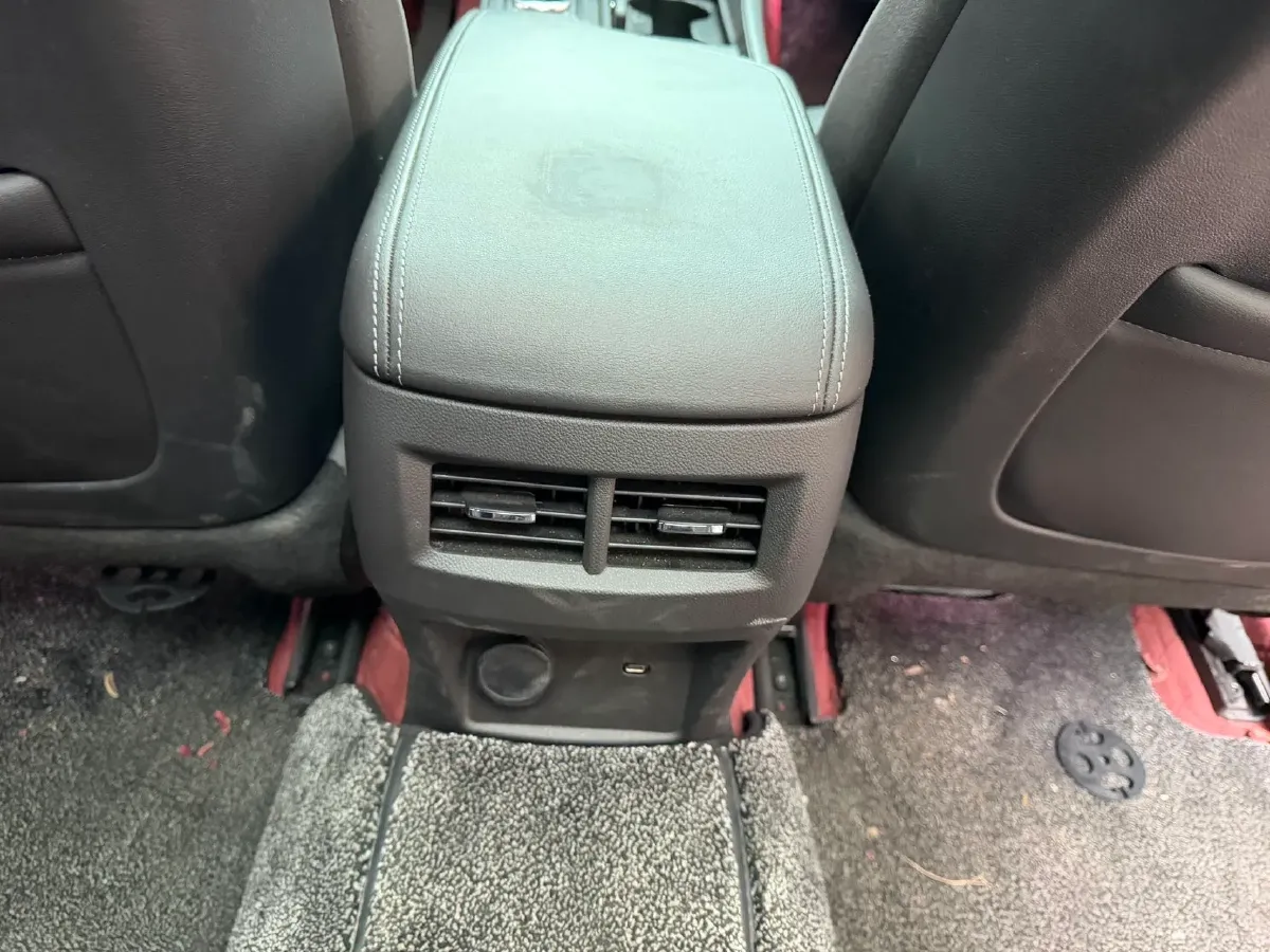 2024 Cadillac CT5 2.0T 237HP L4 10AT,autocango,china used car exporter,china ev exporter,chinese used car exporter,chinese used ev exporter