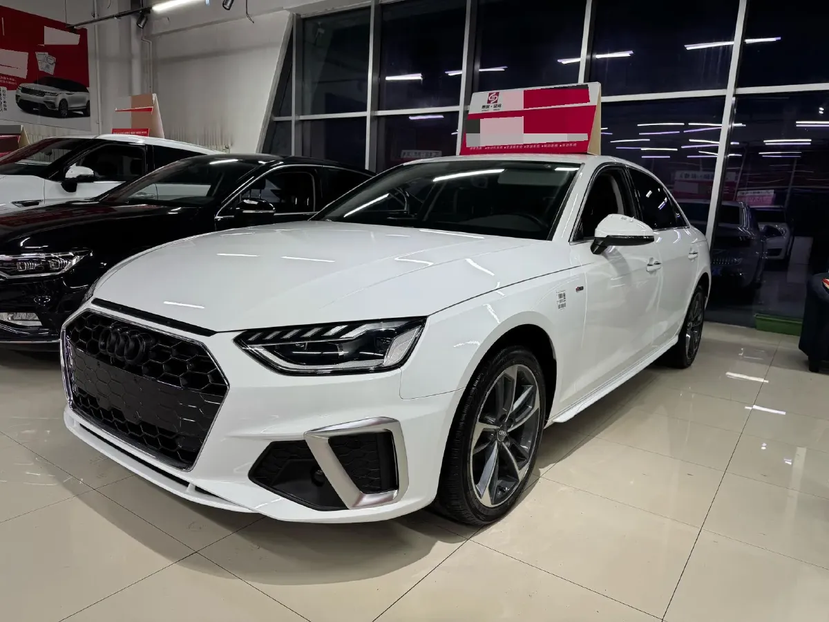 2020 Audi A4L 2.0T 190HP L4 7DCT,autocango,china used car exporter,china ev exporter,chinese used car exporter,chinese used ev exporter