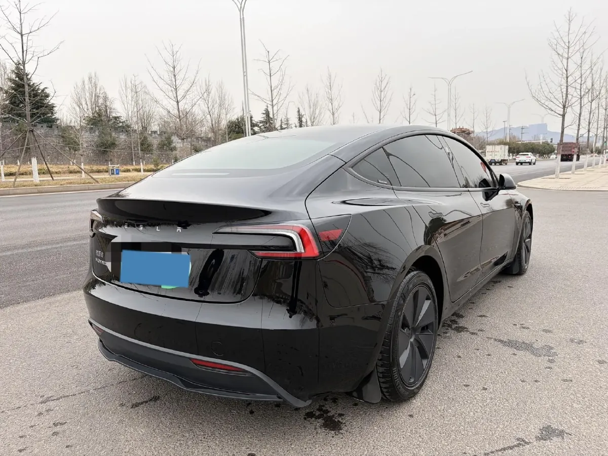 2025 Tesla Model 3 BEV 62.5KWH,autocango,china used car exporter,china ev exporter,chinese used car exporter,chinese used ev exporter