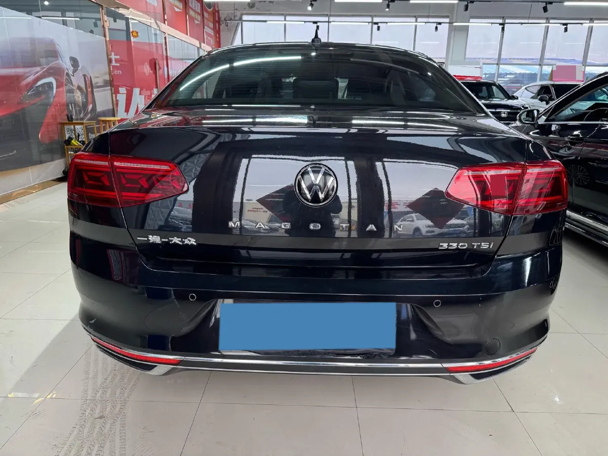 2020 Volkswagen Magotan 2.0T 186HP L4 7DCT,autocango,china used car exporter,china ev exporter,chinese used car exporter,chinese used ev exporter