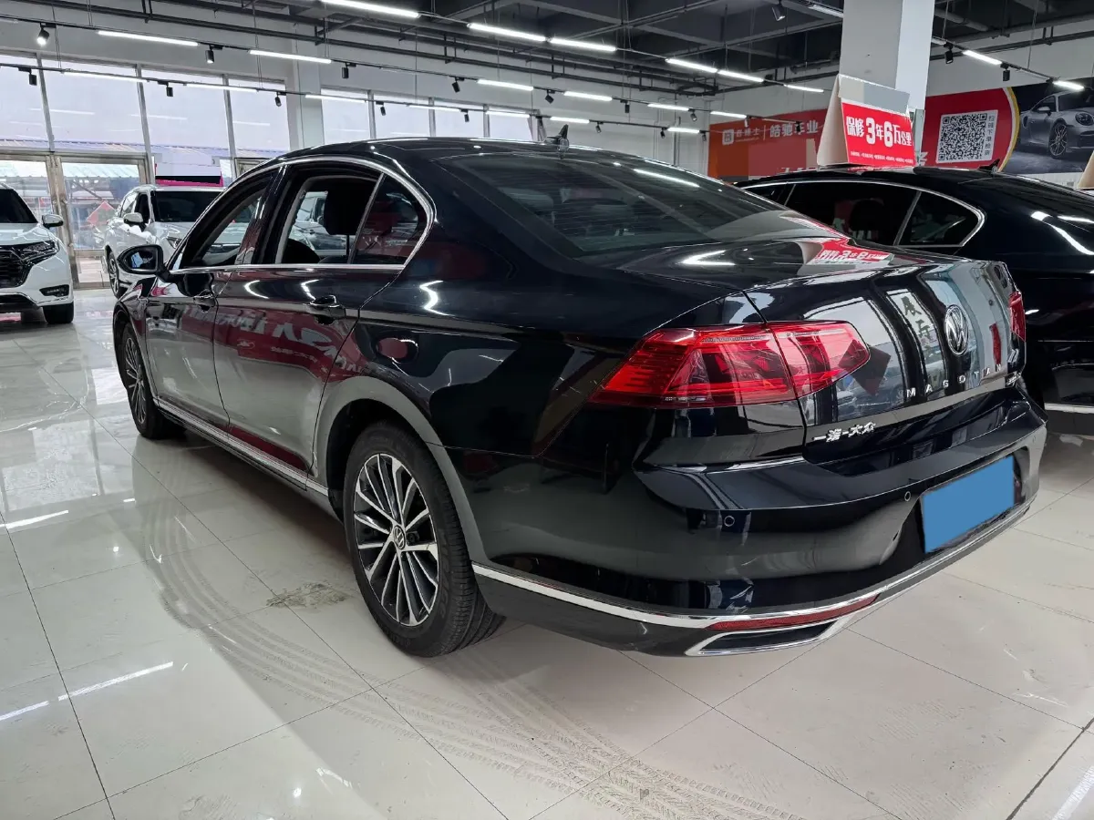 2020 Volkswagen Magotan 2.0T 186HP L4 7DCT,autocango,china used car exporter,china ev exporter,chinese used car exporter,chinese used ev exporter