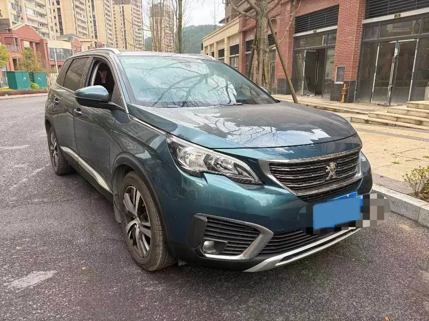 2019 Peugeot 5008 1.8T 211HP L4 8AT,autocango,china used car exporter,china ev exporter,chinese used car exporter,chinese used ev exporter