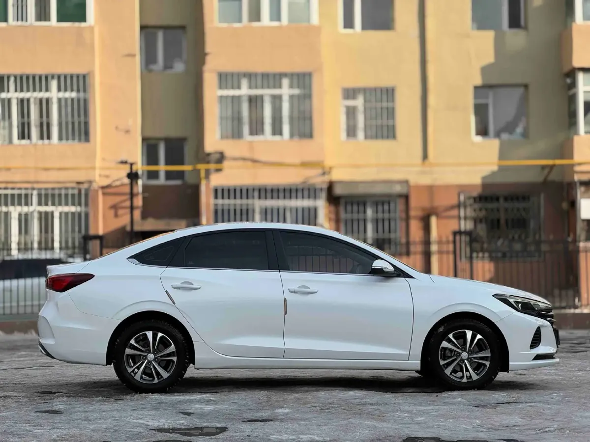 2020 ChangAn Eado 1.6L 128HP L4 6AT,autocango,china used car exporter,china ev exporter,chinese used car exporter,chinese used ev exporter
