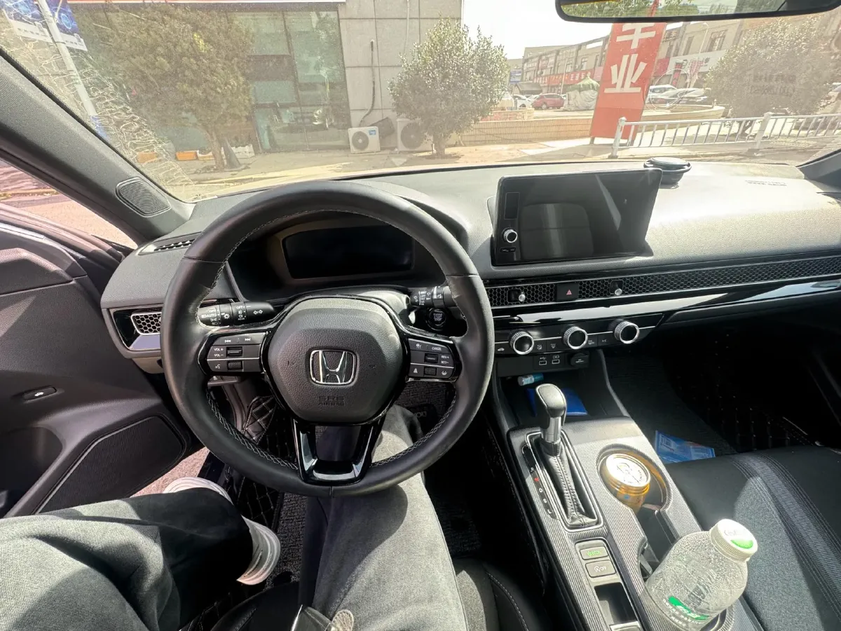 2023 Honda Civic 1.5T 182HP L4 CVT,autocango,china used car exporter,china ev exporter,chinese used car exporter,chinese used ev exporter