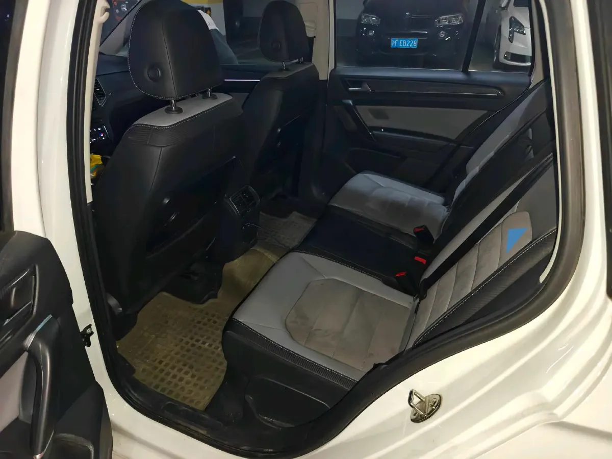 2019 Volkswagen Passat 1.4T 150HP L4 7DCT,autocango,china used car exporter,china ev exporter,chinese used car exporter,chinese used ev exporter