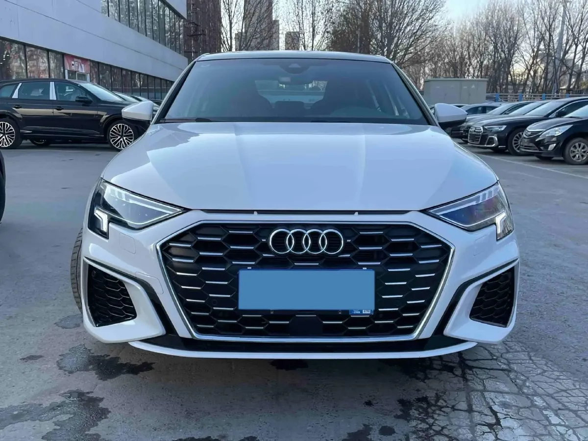 2024 Audi A3 1.4T 150HP L4 7DCT,autocango,china used car exporter,china ev exporter,chinese used car exporter,chinese used ev exporter