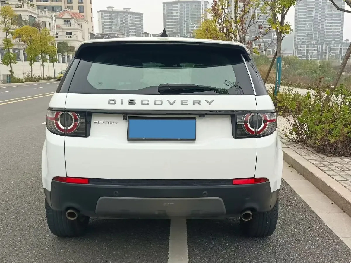2019 Land Rover Discovery Sport 2.0T 241HP L4 9AT,autocango,china used car exporter,china ev exporter,chinese used car exporter,chinese used ev exporter