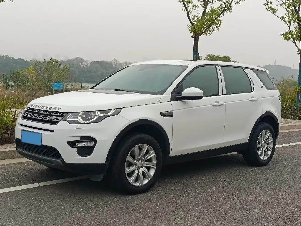 2019 Land Rover Discovery Sport 2.0T 241HP L4 9AT,autocango,china used car exporter,china ev exporter,chinese used car exporter,chinese used ev exporter