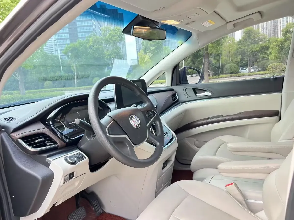 2023 Buick GL8 2.0T 237HP L4 9AT,autocango,china used car exporter,china ev exporter,chinese used car exporter,chinese used ev exporter