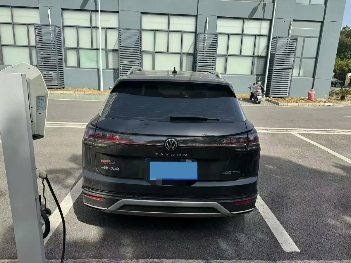 2024 Volkswagen Tayron 1.5T 160HP L4 7DCT,autocango,china used car exporter,china ev exporter,chinese used car exporter,chinese used ev exporter