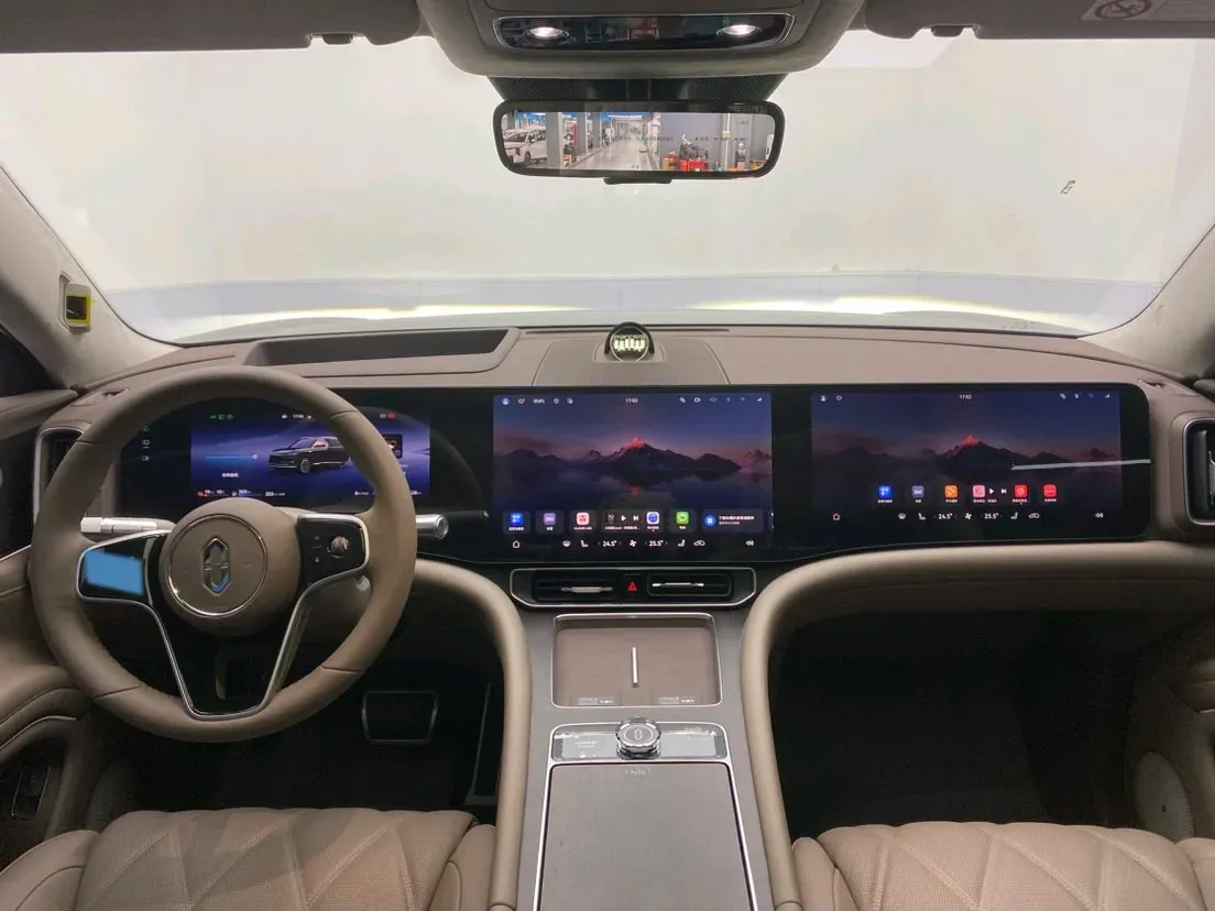 2025 AITO AITO M9 REEV 160HP REEV 52KWH,autocango,china used car exporter,china ev exporter,chinese used car exporter,chinese used ev exporter