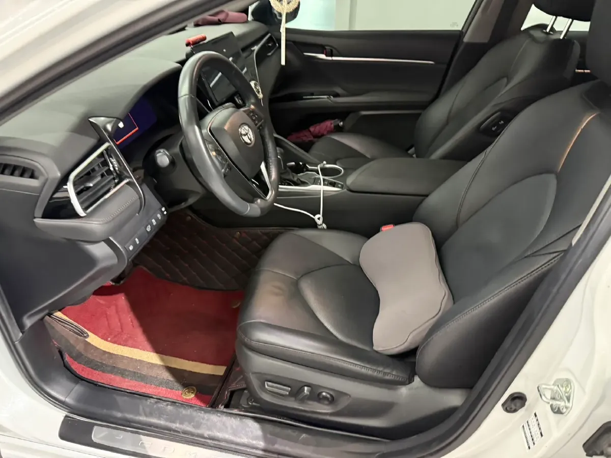 2021 Toyota Camry 2.5L 209HP L4 8AT,autocango,china used car exporter,china ev exporter,chinese used car exporter,chinese used ev exporter