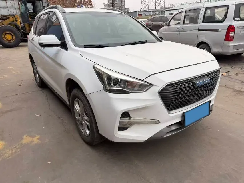 2017 Haval M6 1.5T 150HP L4 6MT,autocango,china used car exporter,china ev exporter,chinese used car exporter,chinese used ev exporter