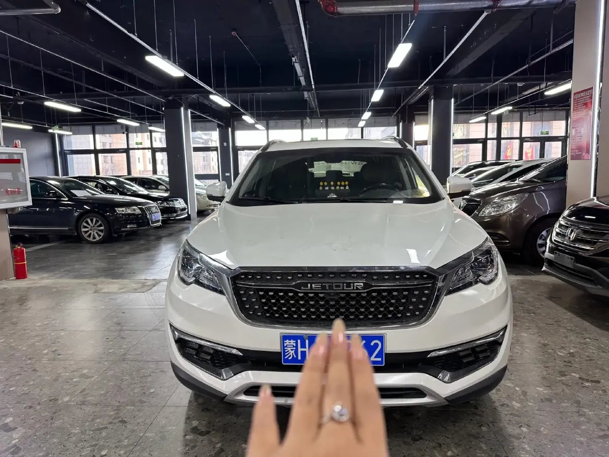 2019 Jetour X70S 1.5T 156HP L4 6DCT,autocango,china used car exporter,china ev exporter,chinese used car exporter,chinese used ev exporter