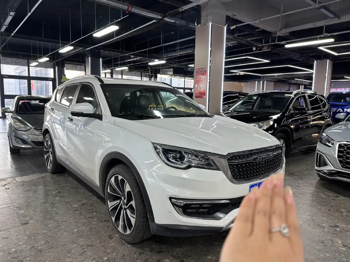 2019 Jetour X70S 1.5T 156HP L4 6DCT,autocango,china used car exporter,china ev exporter,chinese used car exporter,chinese used ev exporter