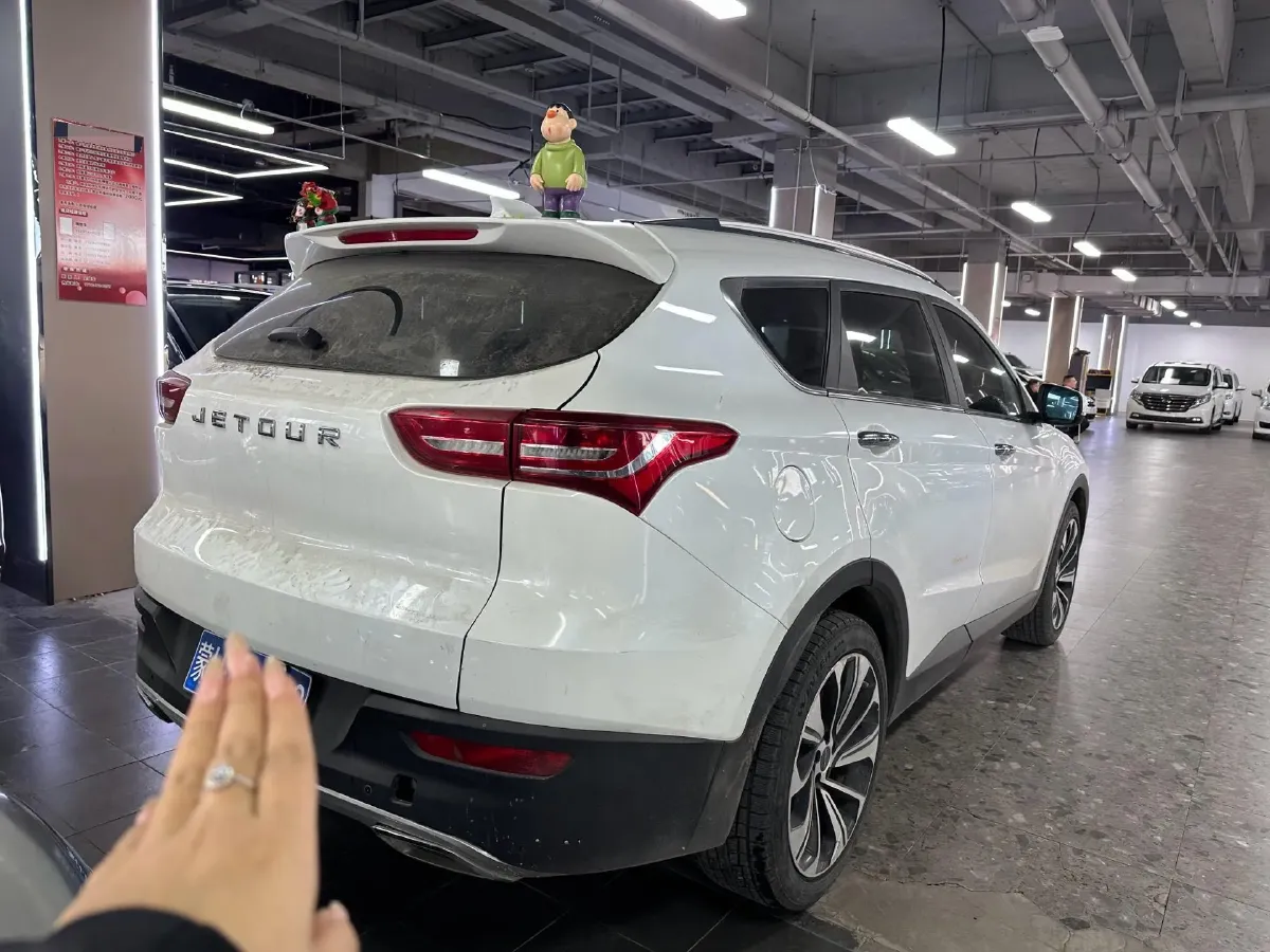 2019 Jetour X70S 1.5T 156HP L4 6DCT,autocango,china used car exporter,china ev exporter,chinese used car exporter,chinese used ev exporter