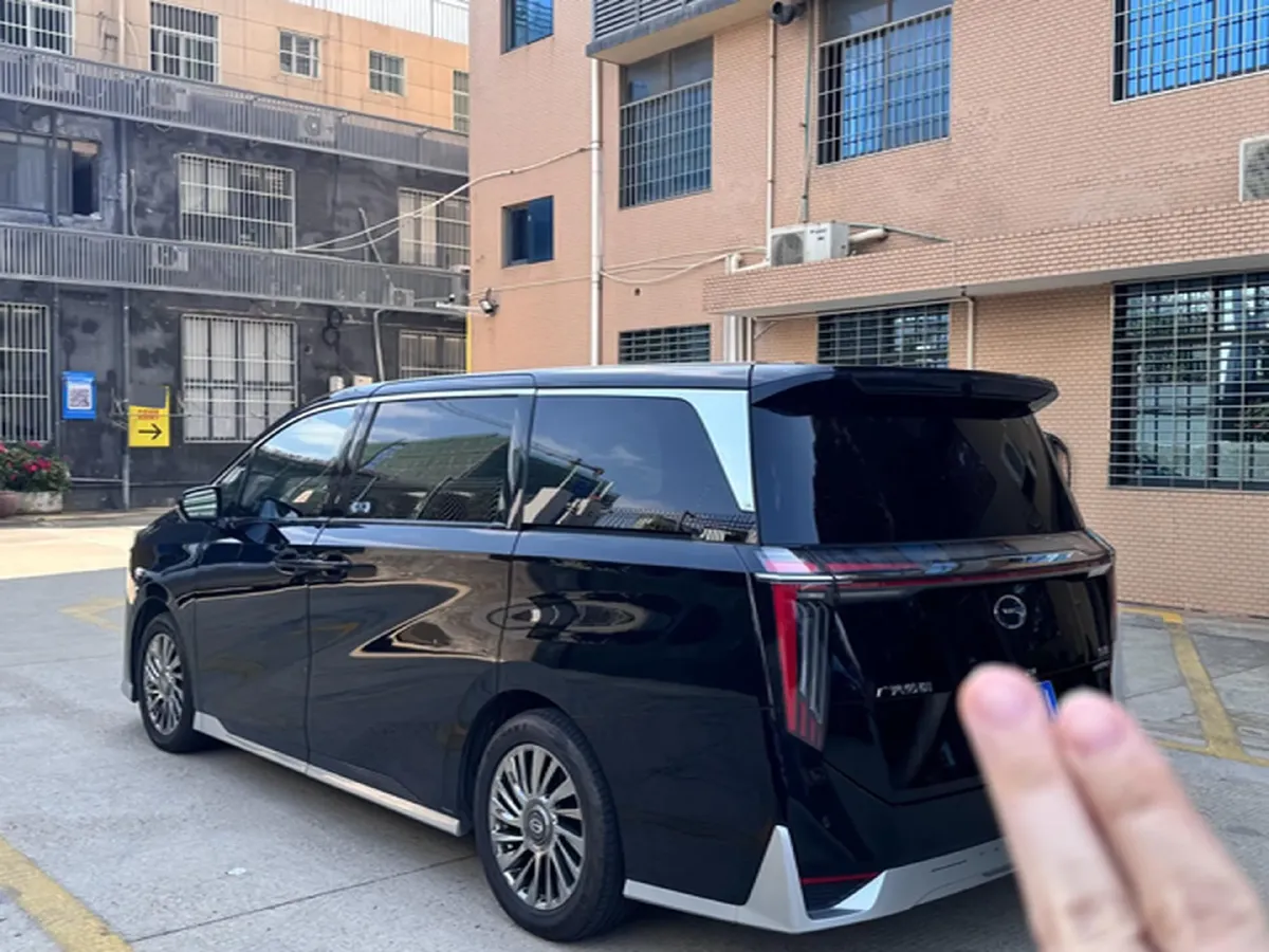 2023 GAC Trumpchi M8 2.0T 190HP L4 E-CVT Hybrid,autocango,china used car exporter,china ev exporter,chinese used car exporter,chinese used ev exporter