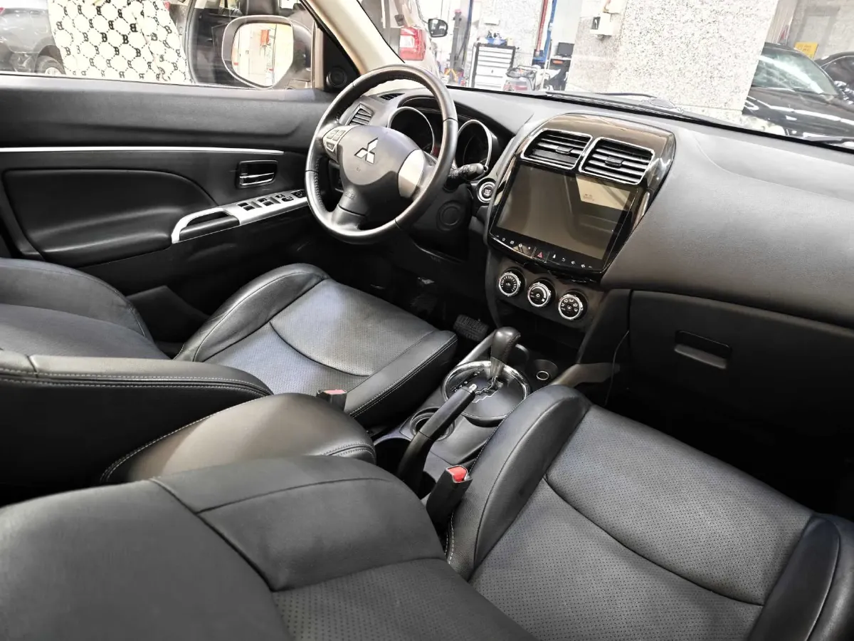 2018 Mitsubishi ASX 2.0L 167HP L4 CVT,autocango,china used car exporter,china ev exporter,chinese used car exporter,chinese used ev exporter