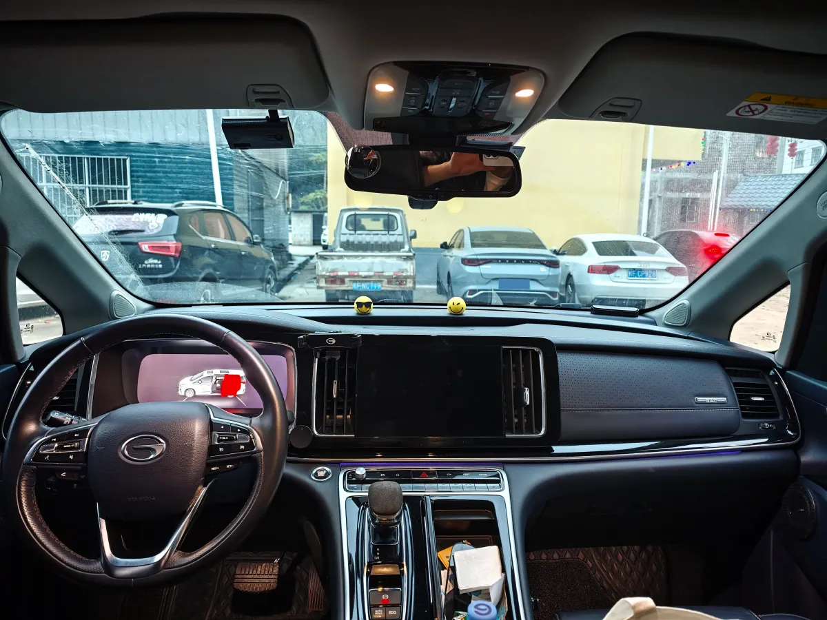 2021 GAC Trumpchi M8 2.0T 252HP L4 8AT,autocango,china used car exporter,china ev exporter,chinese used car exporter,chinese used ev exporter