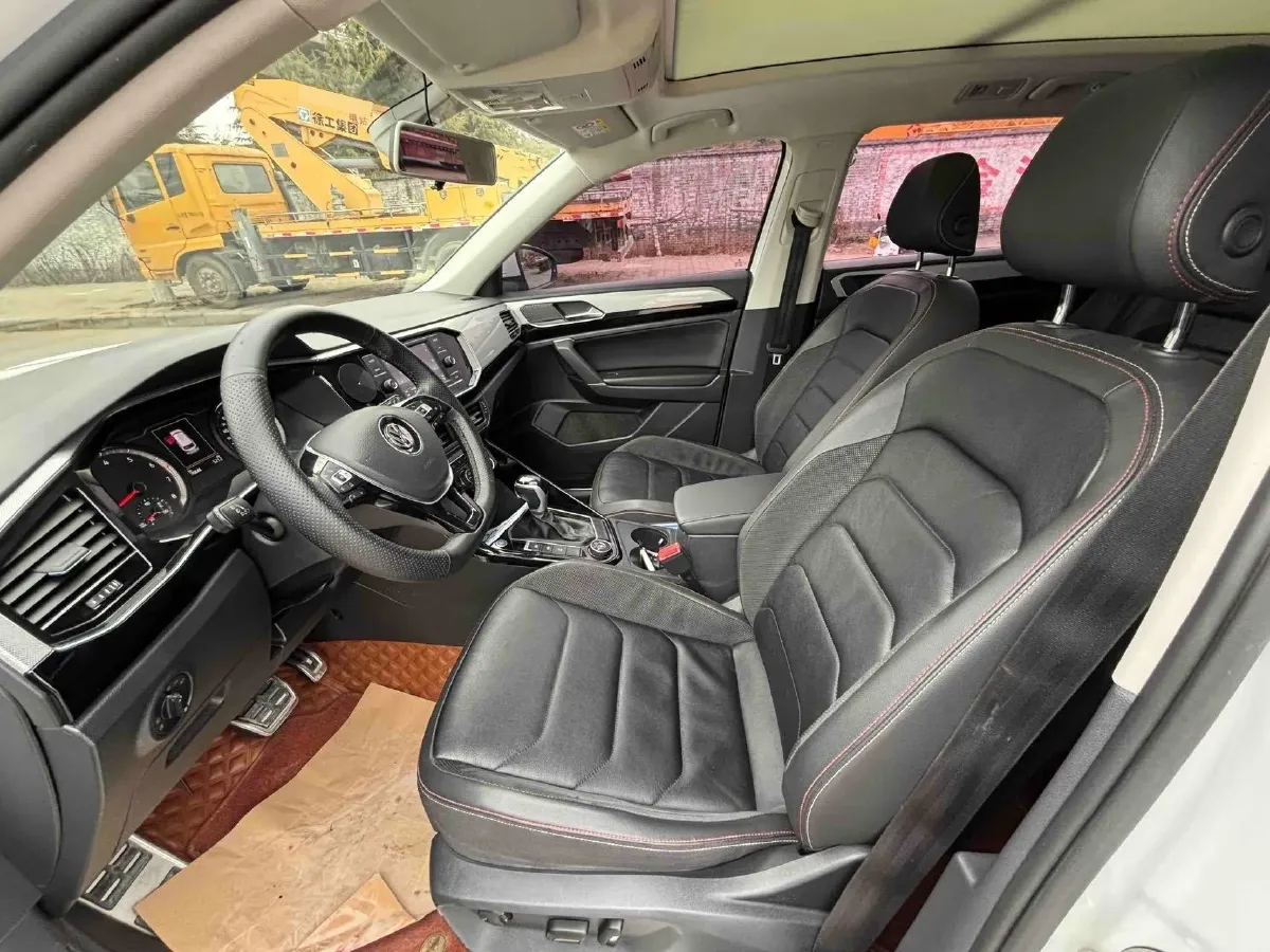 2019 Volkswagen Tayron 2.0T 186HP L4 7DCT,autocango,china used car exporter,china ev exporter,chinese used car exporter,chinese used ev exporter