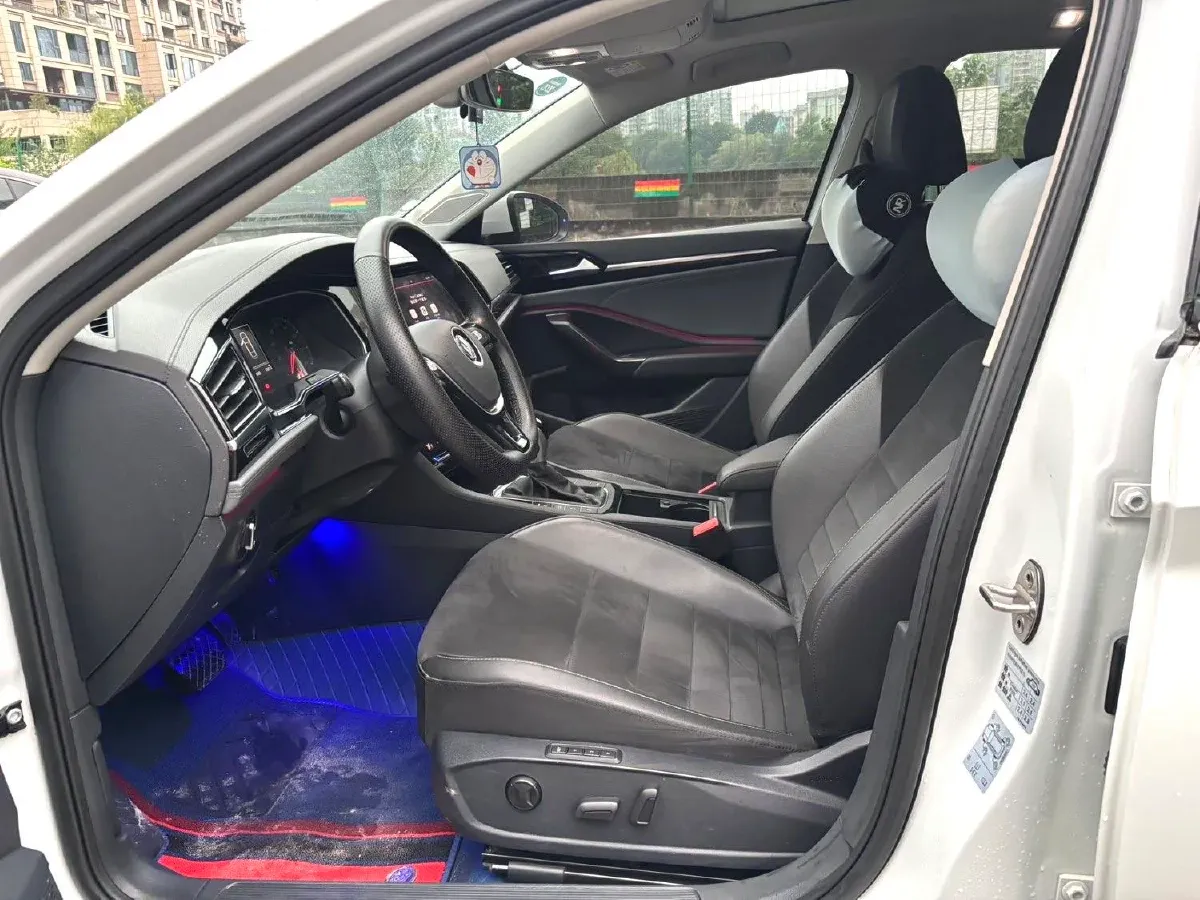 2019 Luxgen Grand 7 MPV 2.0T 188HP L4 6AT,autocango,china used car exporter,china ev exporter,chinese used car exporter,chinese used ev exporter