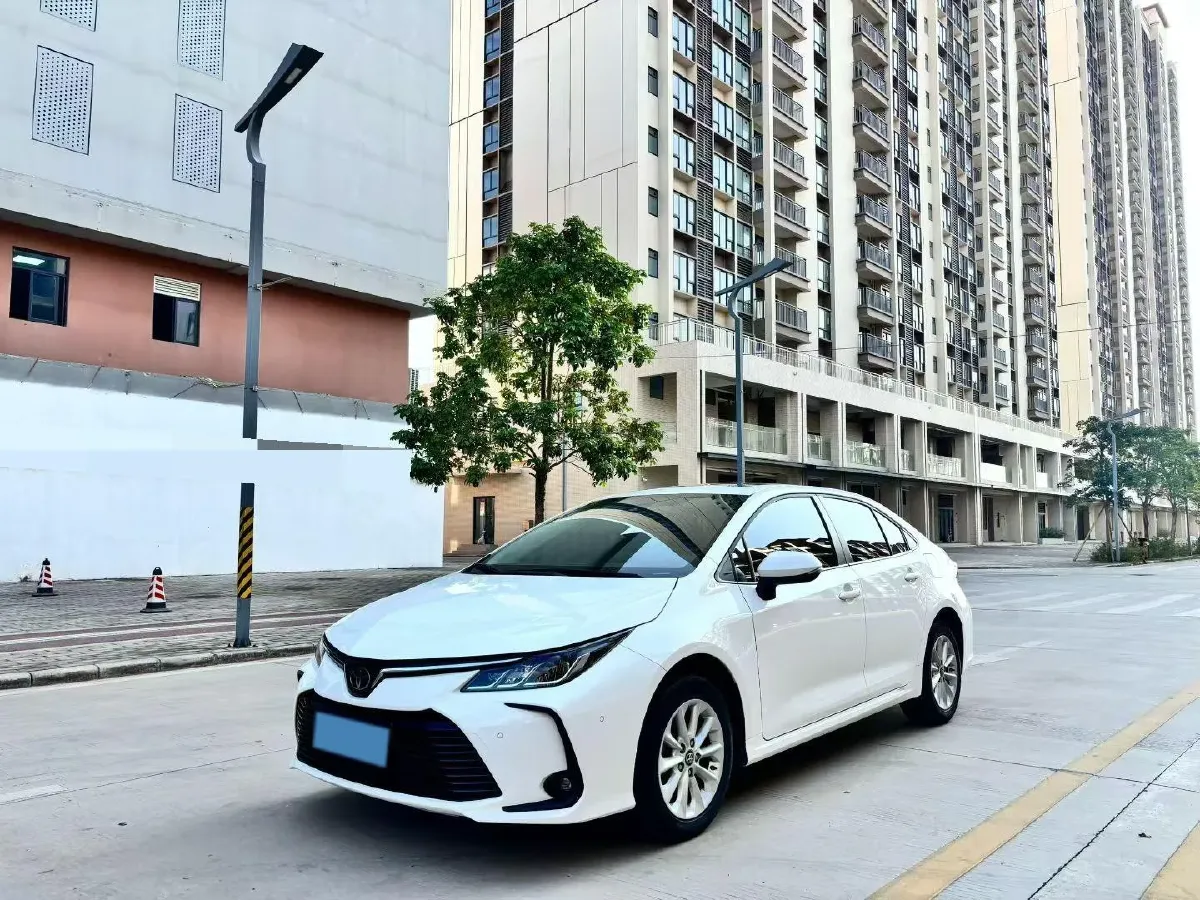 2021 Toyota Corolla 1.2T 116HP L4 CVT,autocango,china used car exporter,china ev exporter,chinese used car exporter,chinese used ev exporter