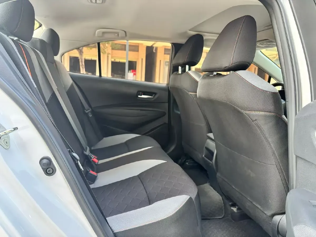 2021 Toyota Corolla 1.2T 116HP L4 CVT,autocango,china used car exporter,china ev exporter,chinese used car exporter,chinese used ev exporter