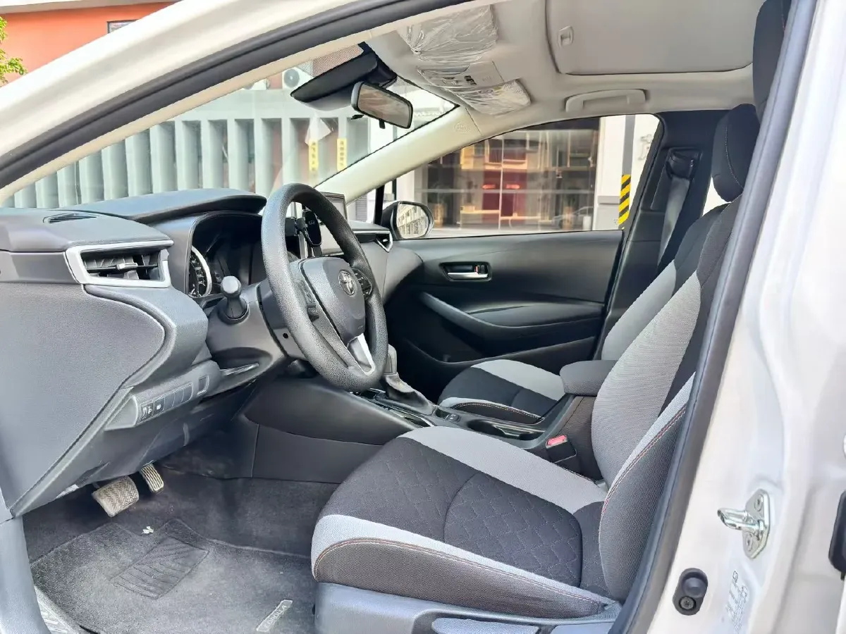 2021 Toyota Corolla 1.2T 116HP L4 CVT,autocango,china used car exporter,china ev exporter,chinese used car exporter,chinese used ev exporter