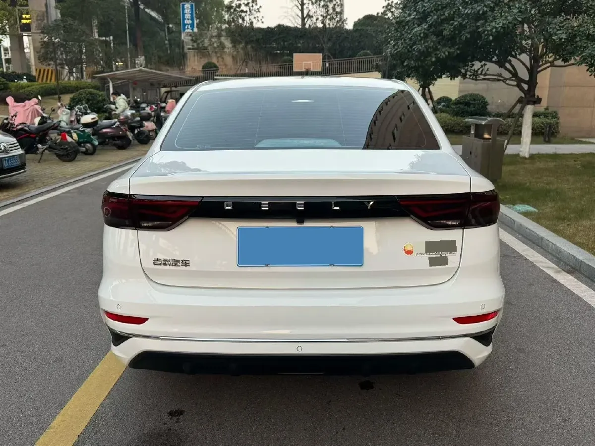 2022 Geely Emgrand 1.5L 114HP L4 CVT,autocango,china used car exporter,china ev exporter,chinese used car exporter,chinese used ev exporter