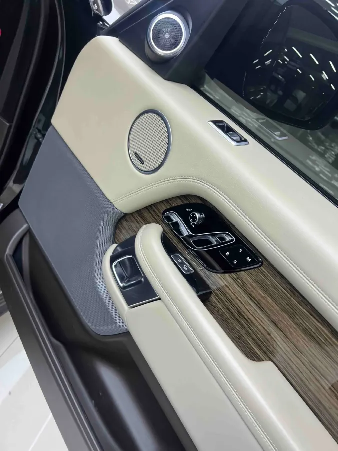 2018 Land Rover Range Rover 3.0T 381HP V6 8AT,autocango,china used car exporter,china ev exporter,chinese used car exporter,chinese used ev exporter