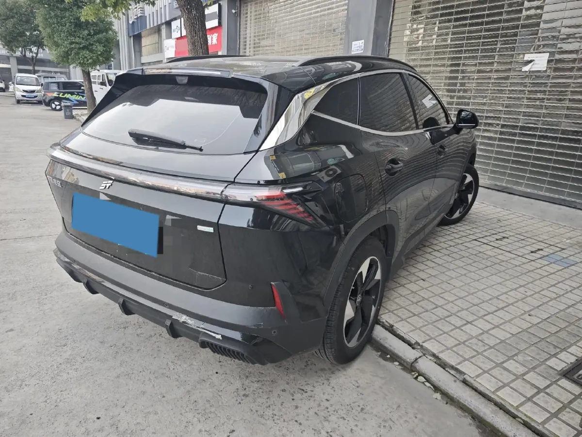 2024 Jetour ShanHai L6 1.5T 156HP L4 1DHT PHEV 19.43KWH,autocango,china used car exporter,china ev exporter,chinese used car exporter,chinese used ev exporter