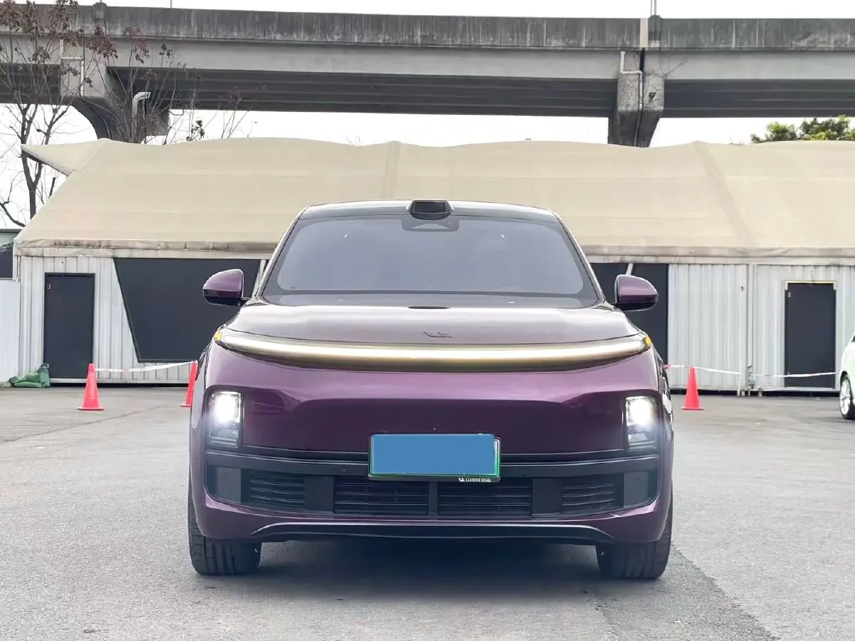 2022 Li L9 Range Extended 154HP REEV 42.6KWH,autocango,china used car exporter,china ev exporter,chinese used car exporter,chinese used ev exporter