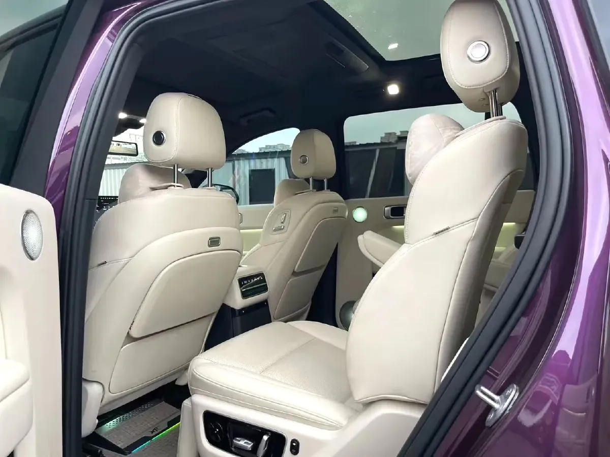 2022 Li L9 Range Extended 154HP REEV 42.6KWH,autocango,china used car exporter,china ev exporter,chinese used car exporter,chinese used ev exporter