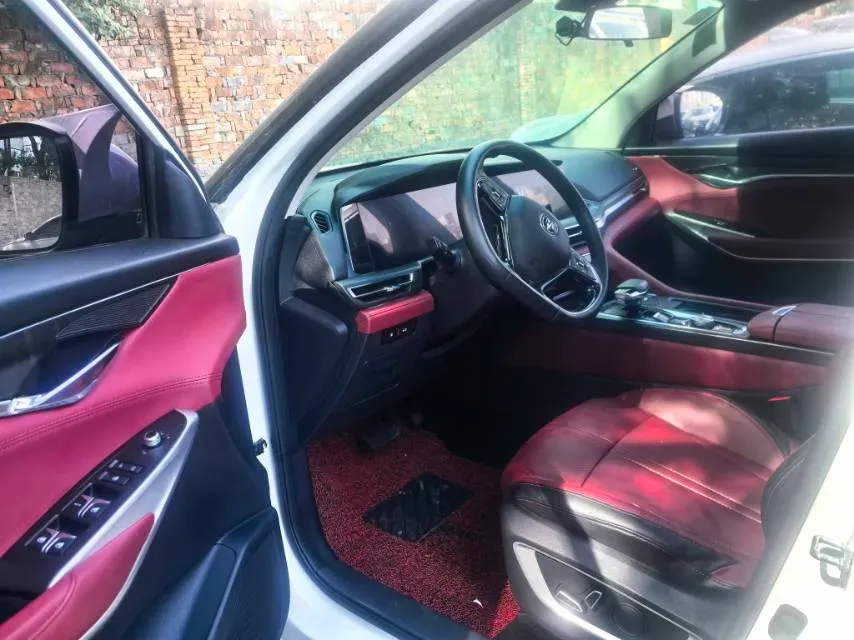 2021 ChangAn CS75 Plus 2.0T 233HP L4 8AT,autocango,china used car exporter,china ev exporter,chinese used car exporter,chinese used ev exporter