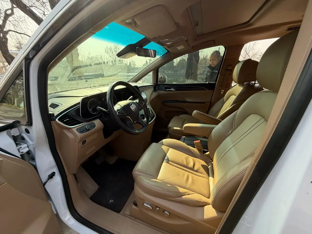 2021 Buick GL8 2.0T 237HP L4 9AT,autocango,china used car exporter,china ev exporter,chinese used car exporter,chinese used ev exporter