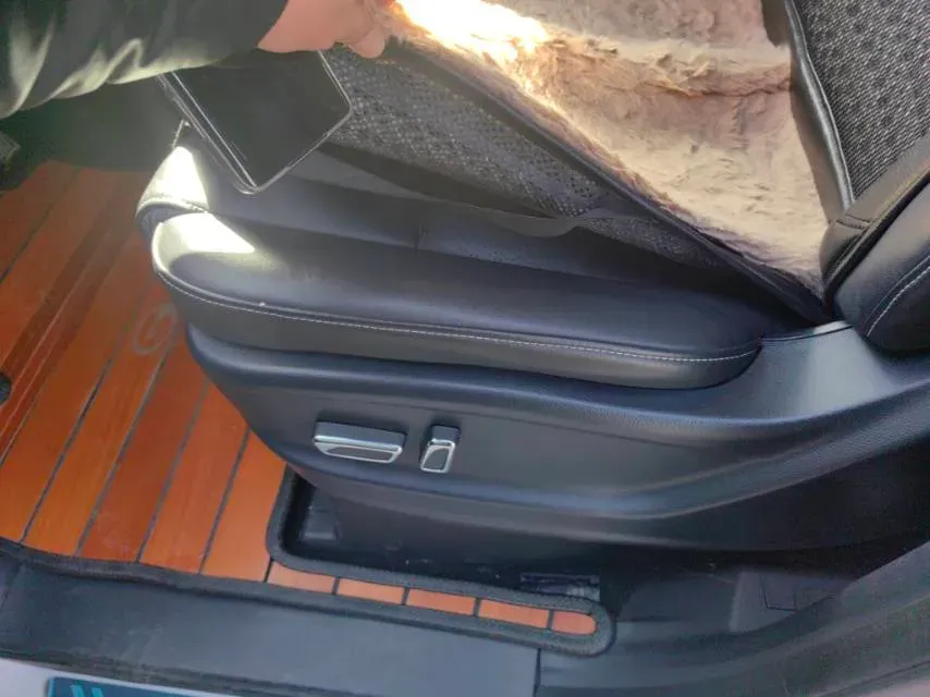 2023 GAC Trumpchi M8 2.0T 252HP L4 8AT,autocango,china used car exporter,china ev exporter,chinese used car exporter,chinese used ev exporter